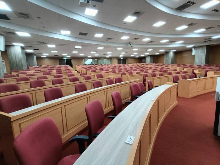 管268教室/270人圖片